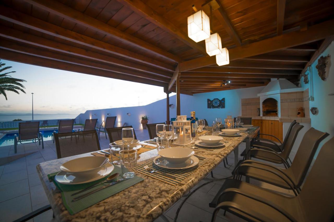 Stunning Sea View Villa With 6 Bedrooms & Heated Pool - Villa Renaissance Playa Blanca  Luaran gambar