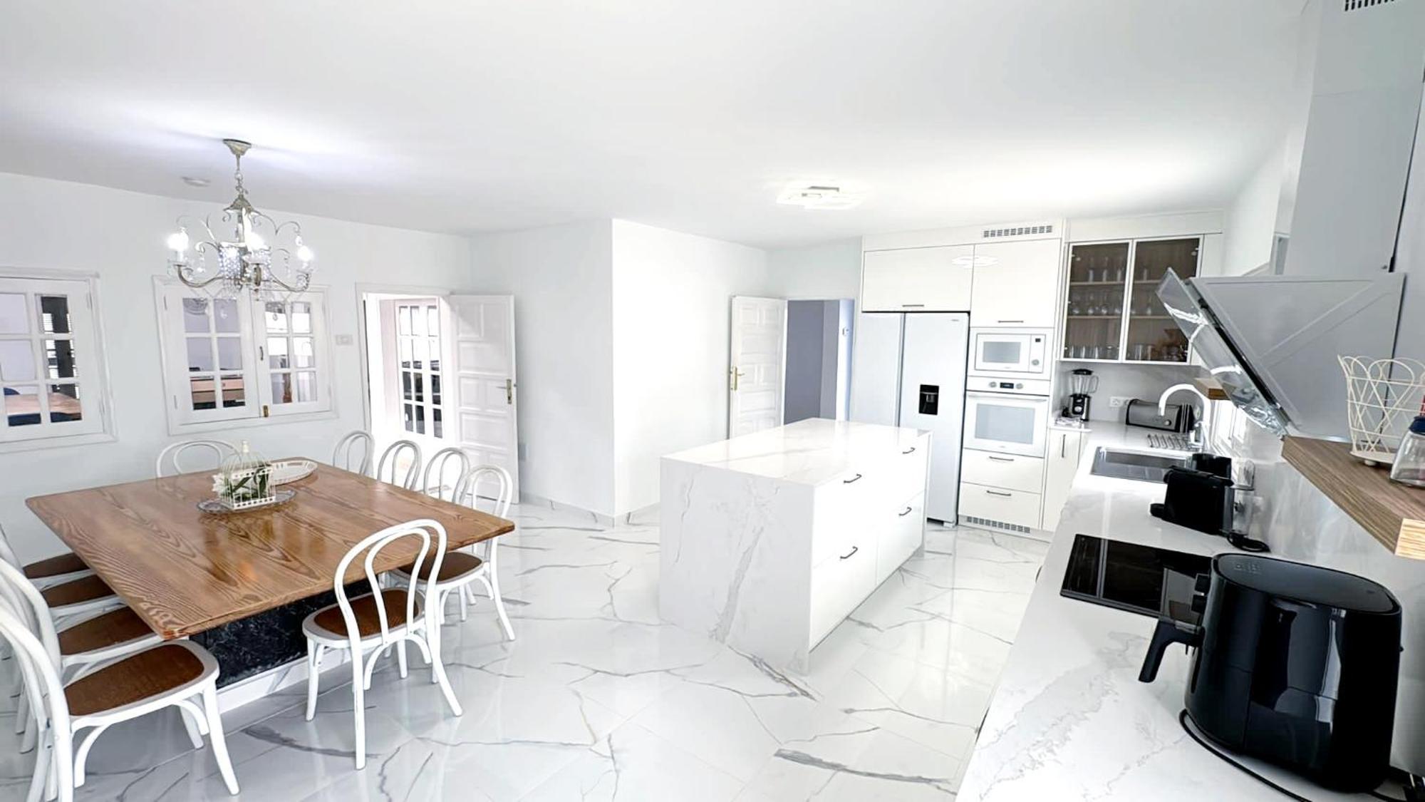 Stunning Sea View Villa With 6 Bedrooms & Heated Pool - Villa Renaissance Playa Blanca  Luaran gambar